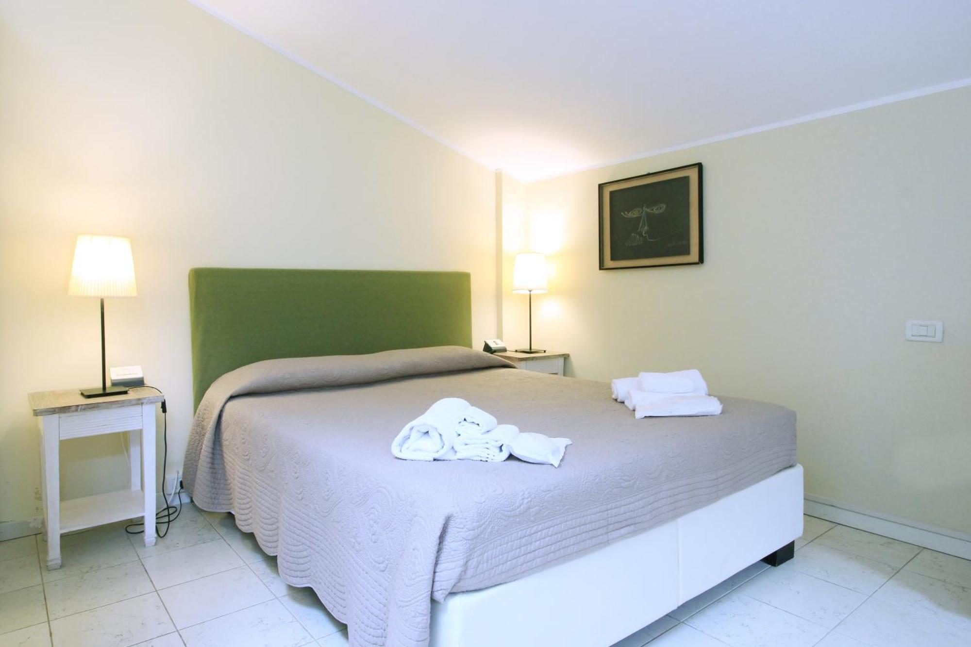 Adriano Residence Bologne Chambre photo
